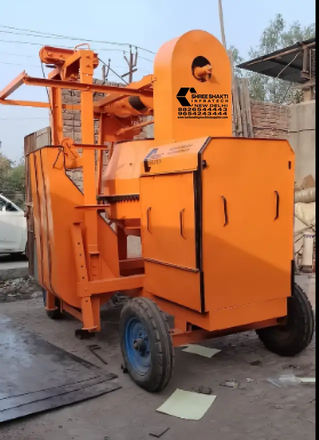 Concrete Mixer Hydraulic Hopper side view
